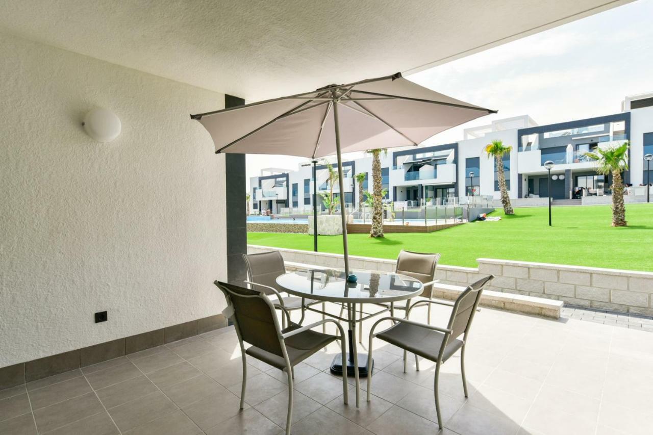 Oasis Beach IX Torrevieja Kültér fotó
